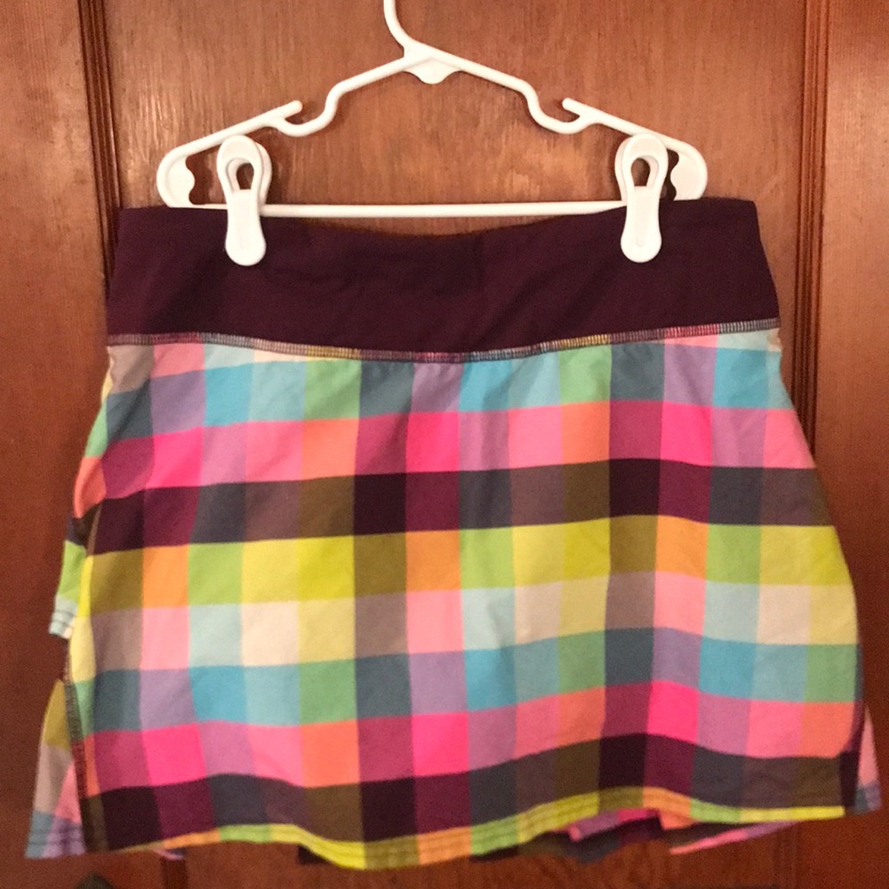 LULULEMON Run Pace Setter Skirt Pop Plaid Multi Black size 6 tall
